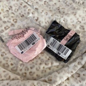 VS panties size small, still in packaging!